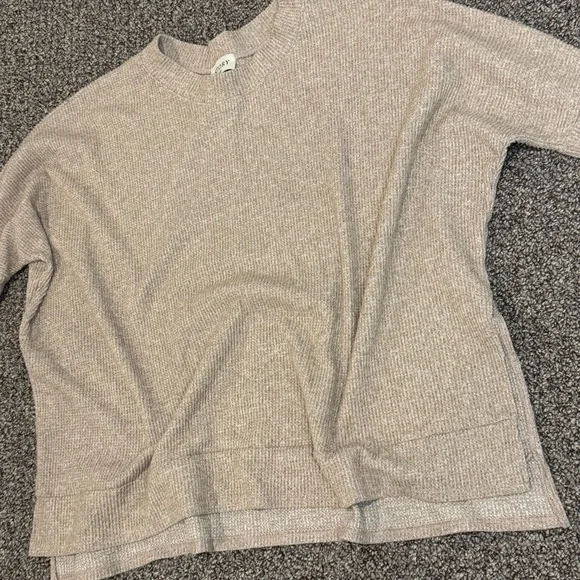 Story Beige Women's Crew Neck chunky fall Sweater - Picture 3 of 7